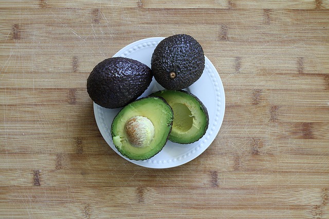 properties of avocado